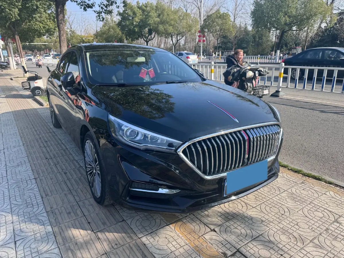 2020 HongQi H5 1.5T 169HP L4 7DCT,autocango,china used car exporter,china ev exporter,chinese used car exporter,chinese used ev exporter
