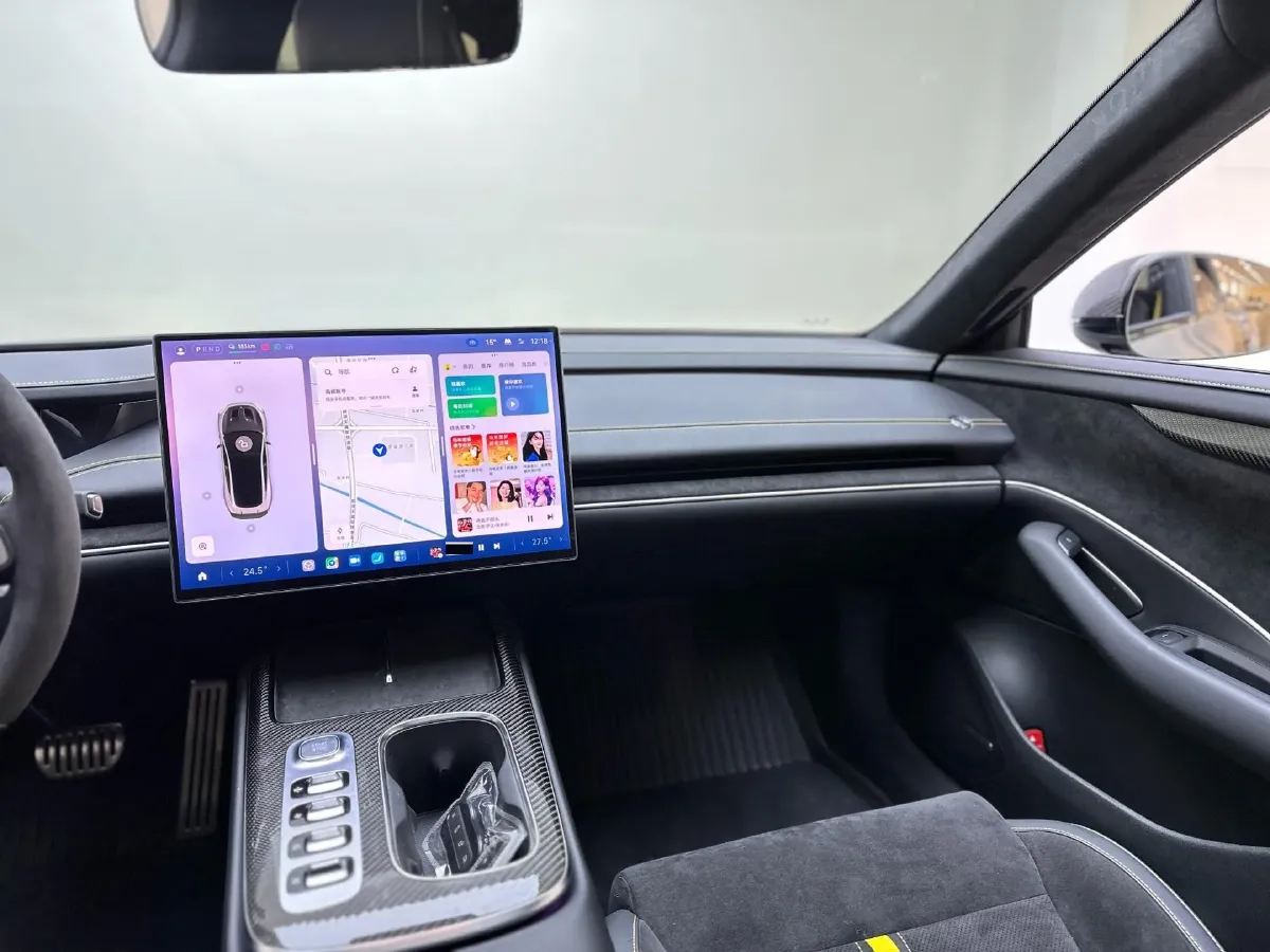 2025 MI SU7 Ultra BEV 93.7KWH,autocango,china used car exporter,china ev exporter,chinese used car exporter,chinese used ev exporter