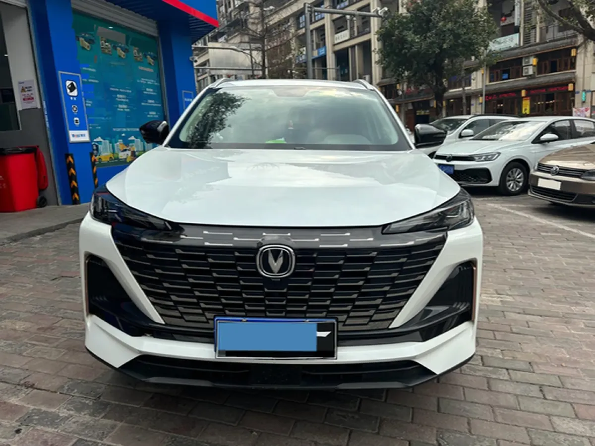 2022 ChangAn CS55 Plus 1.5T 180HP L4 7DCT,autocango,china used car exporter,china ev exporter,chinese used car exporter,chinese used ev exporter