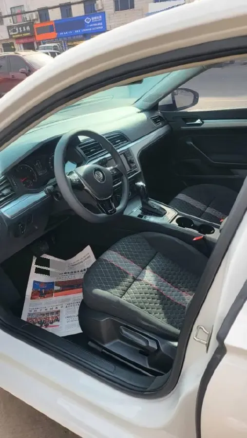 2019 Volkswagen T-Cross 1.4T 150HP L4 7DCT,autocango,china used car exporter,china ev exporter,chinese used car exporter,chinese used ev exporter