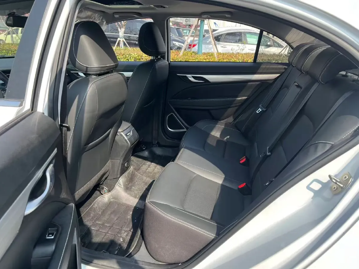 2020 Geely Emgrand 1.5L 109HP L4 CVT,autocango,china used car exporter,china ev exporter,chinese used car exporter,chinese used ev exporter