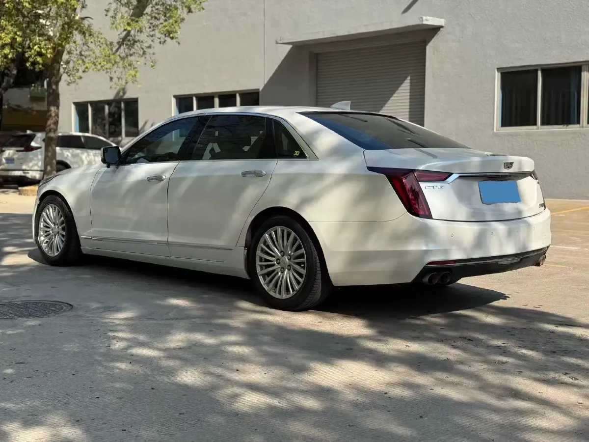 2020 Cadillac CT6 2.0T 241HP L4 10AT,autocango,china used car exporter,china ev exporter,chinese used car exporter,chinese used ev exporter