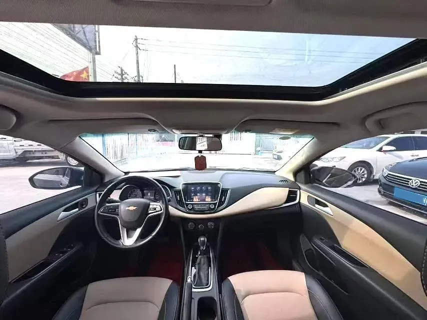 2022 Chevrolet Monza 1.5L 113HP L4 6AT,autocango,china used car exporter,china ev exporter,chinese used car exporter,chinese used ev exporter