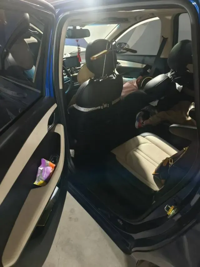 2018 BaoJun 360 1.5L 112HP L4 6MT,autocango,china used car exporter,china ev exporter,chinese used car exporter,chinese used ev exporter