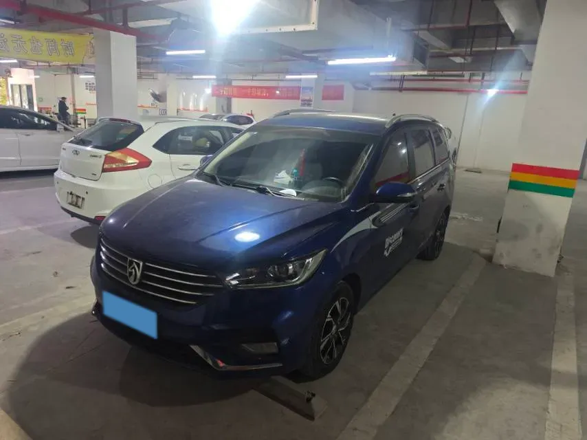 2018 BaoJun 360 1.5L 112HP L4 6MT,autocango,china used car exporter,china ev exporter,chinese used car exporter,chinese used ev exporter