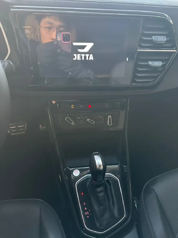 2021 Jetta VS7 1.4T 150HP L4 6AT,autocango,china used car exporter,china ev exporter,chinese used car exporter,chinese used ev exporter