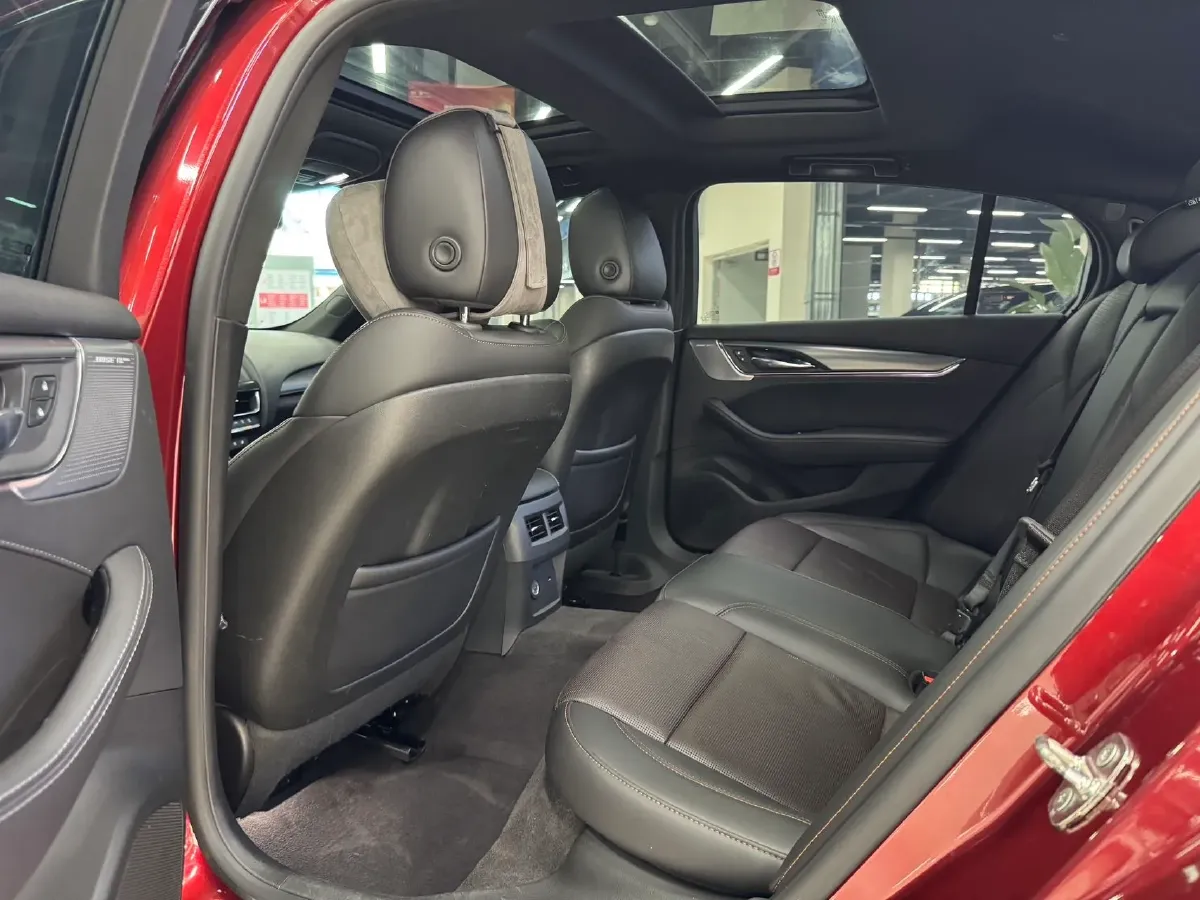 2021 Cadillac CT5 2.0T 237HP L4 10AT,autocango,china used car exporter,china ev exporter,chinese used car exporter,chinese used ev exporter