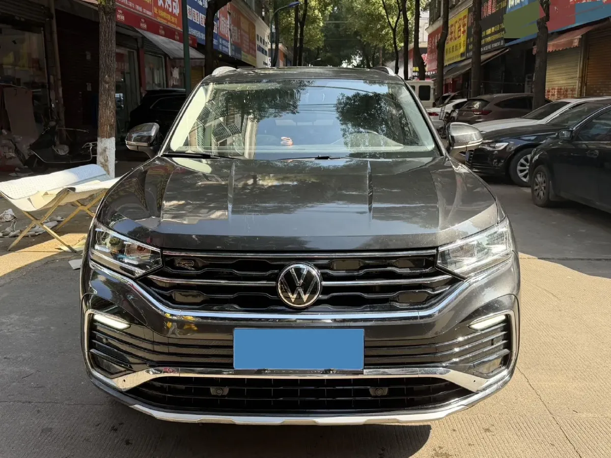 2020 Volkswagen Tayron X 2.0T 186HP L4 7DCT,autocango,china used car exporter,china ev exporter,chinese used car exporter,chinese used ev exporter