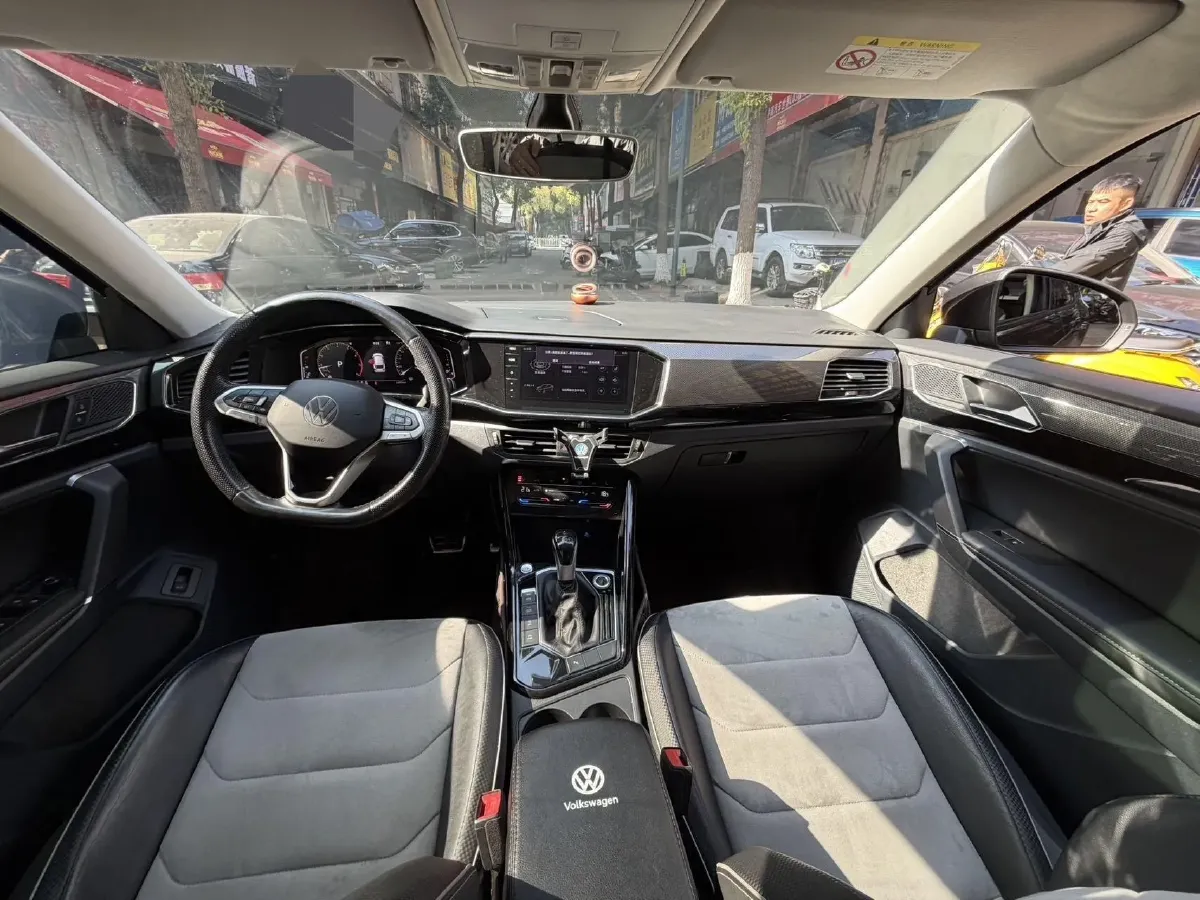 2020 Volkswagen Tayron X 2.0T 186HP L4 7DCT,autocango,china used car exporter,china ev exporter,chinese used car exporter,chinese used ev exporter