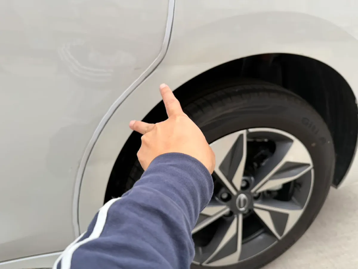 2025 GAC Trumpchi M6 1.5T 177HP L4 7DCT,autocango,china used car exporter,china ev exporter,chinese used car exporter,chinese used ev exporter