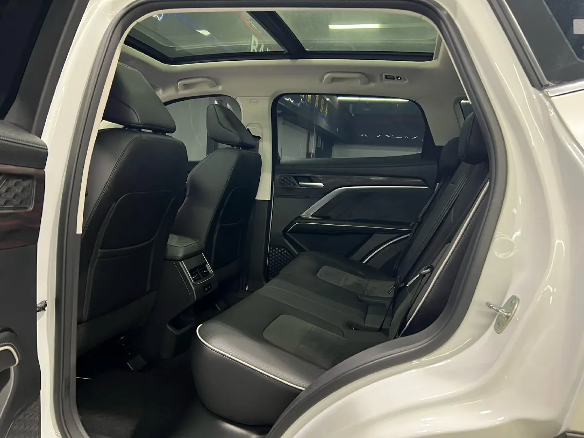 2023 Haval H6 1.5T 150HP L4 7DCT,autocango,china used car exporter,china ev exporter,chinese used car exporter,chinese used ev exporter