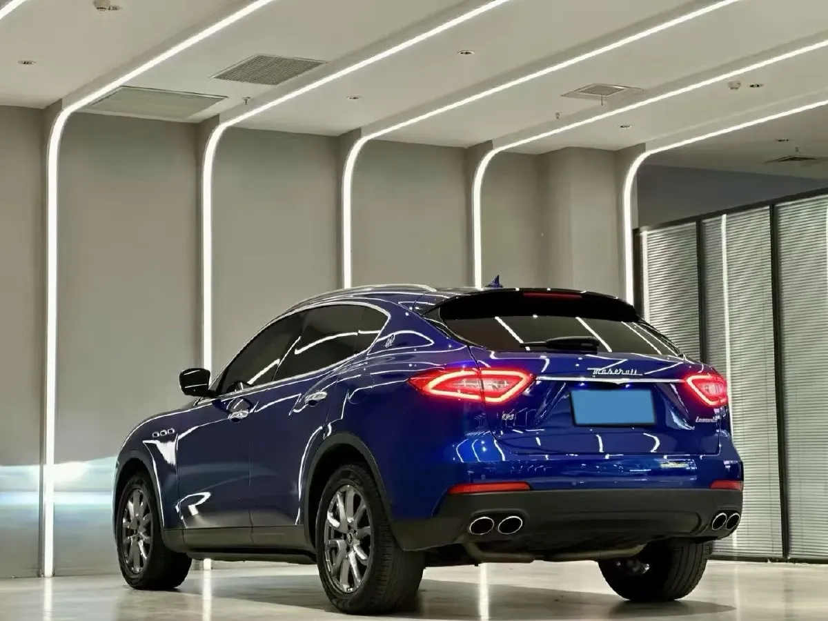 2019 Maserati Levante 3.0T 350HP V6 8AT,autocango,china used car exporter,china ev exporter,chinese used car exporter,chinese used ev exporter