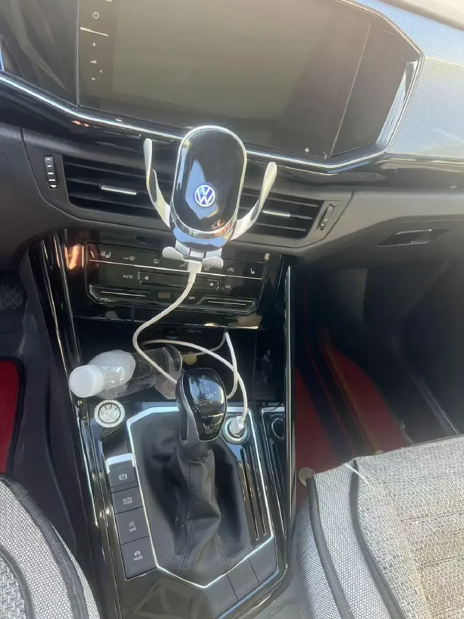 2020 Volkswagen Tayron 2.0T 186HP L4 7DCT,autocango,china used car exporter,china ev exporter,chinese used car exporter,chinese used ev exporter