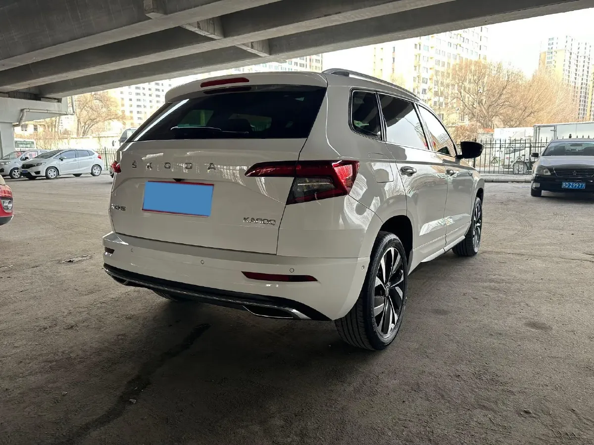 2022 Skoda Karoq 1.4T 150HP L4 7DCT,autocango,china used car exporter,china ev exporter,chinese used car exporter,chinese used ev exporter