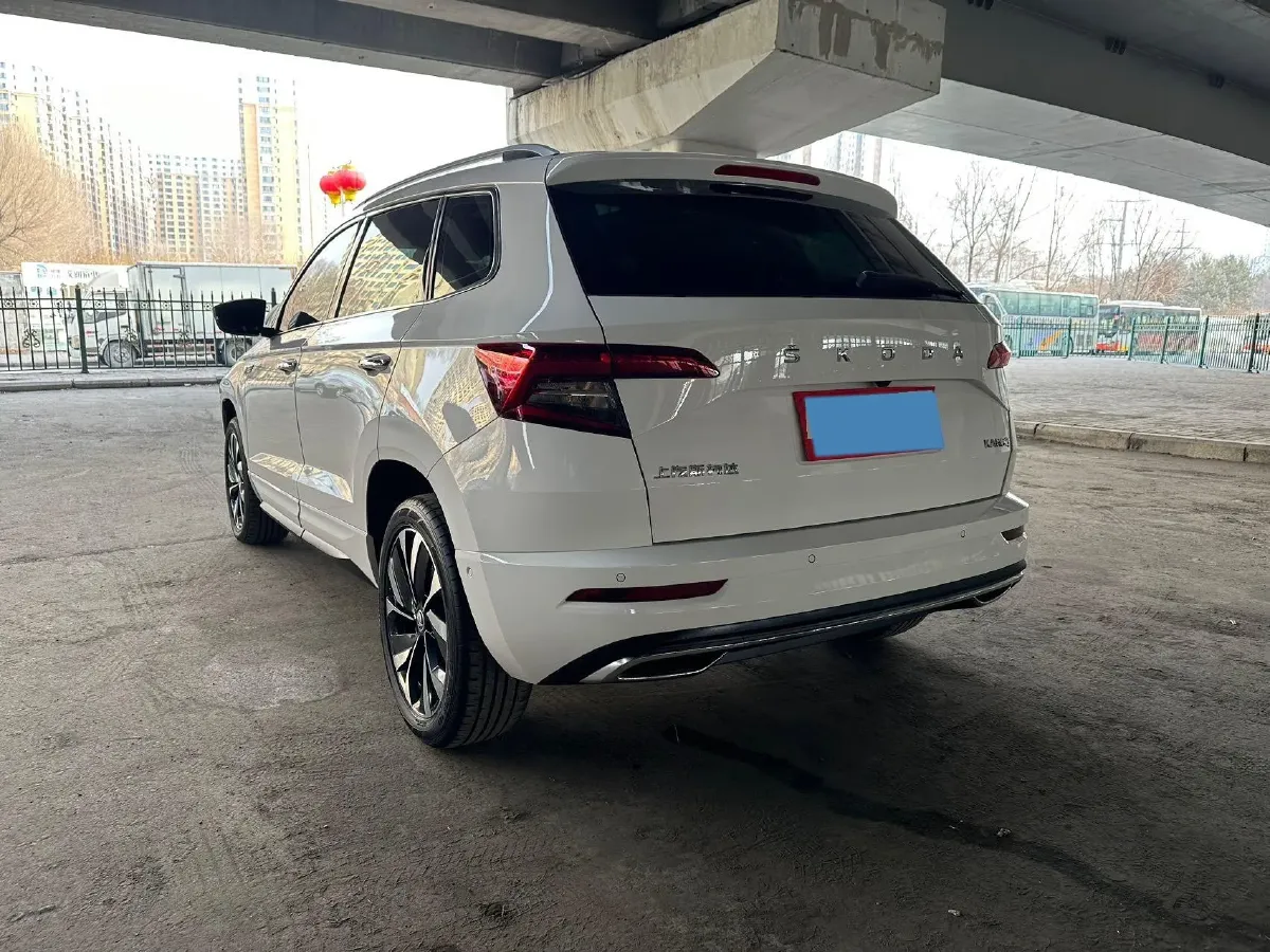 2022 Skoda Karoq 1.4T 150HP L4 7DCT,autocango,china used car exporter,china ev exporter,chinese used car exporter,chinese used ev exporter