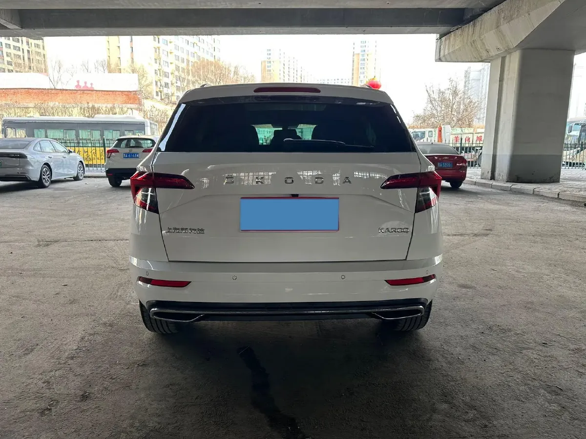 2022 Skoda Karoq 1.4T 150HP L4 7DCT,autocango,china used car exporter,china ev exporter,chinese used car exporter,chinese used ev exporter