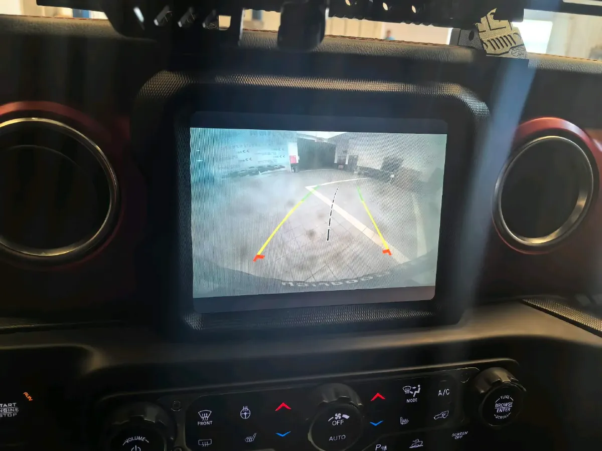 2013 Land Rover Range Rover Evoque 2.2T 190HP L4 6AT,autocango,china used car exporter,china ev exporter,chinese used car exporter,chinese used ev exporter