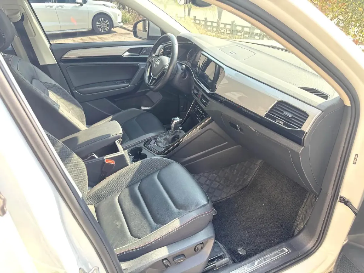 2020 Volkswagen Tayron 2.0T 186HP L4 7DCT,autocango,china used car exporter,china ev exporter,chinese used car exporter,chinese used ev exporter