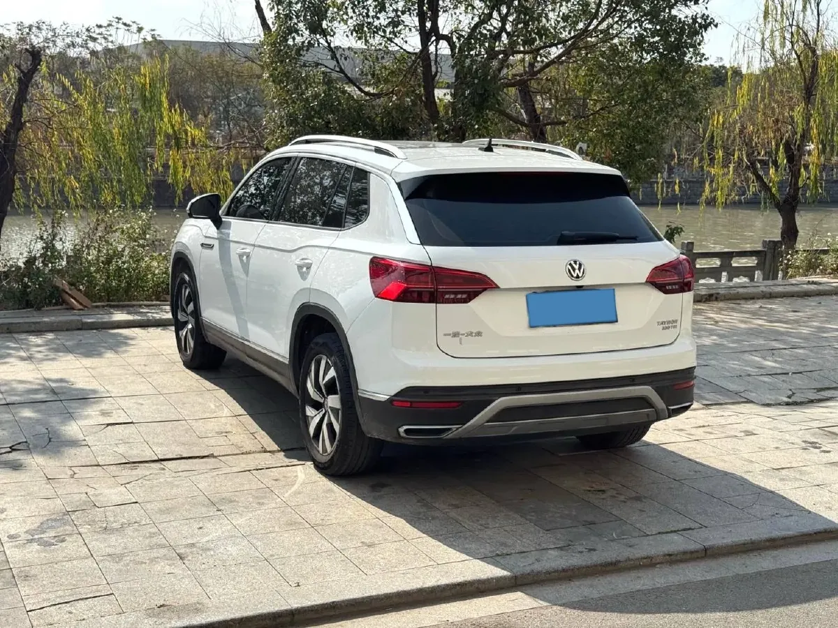 2020 Volkswagen Tayron 2.0T 186HP L4 7DCT,autocango,china used car exporter,china ev exporter,chinese used car exporter,chinese used ev exporter