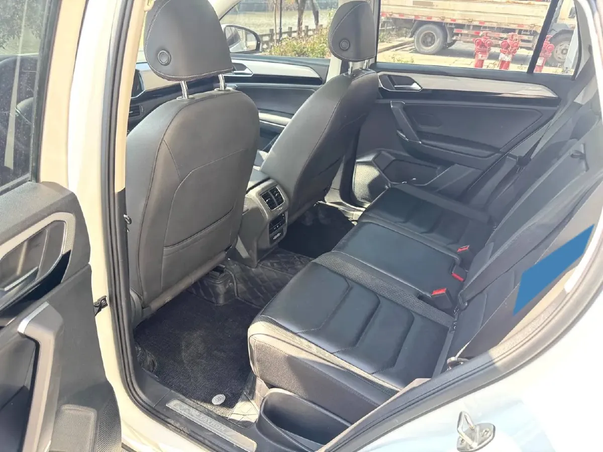 2020 Volkswagen Tayron 2.0T 186HP L4 7DCT,autocango,china used car exporter,china ev exporter,chinese used car exporter,chinese used ev exporter