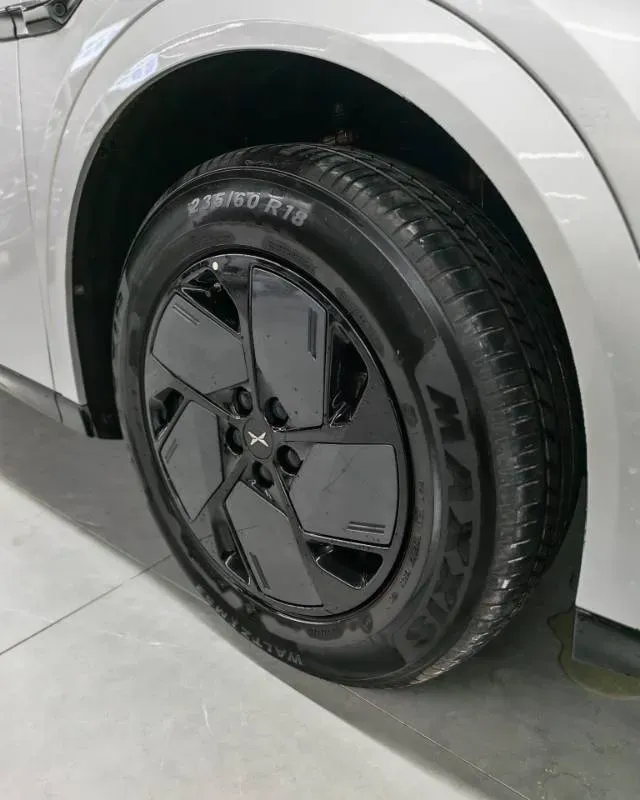 2025 Xpeng G6 BEV 68.5KWH,autocango,china used car exporter,china ev exporter,chinese used car exporter,chinese used ev exporter