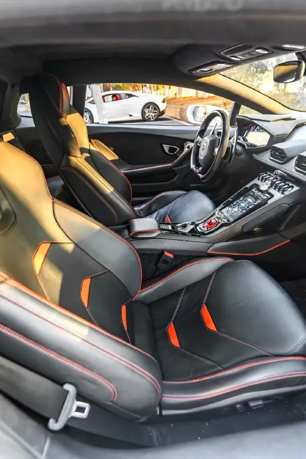 2020 Lamborghini Huracán 5.2L 611HP V10 7DCT,autocango,china used car exporter,china ev exporter,chinese used car exporter,chinese used ev exporter