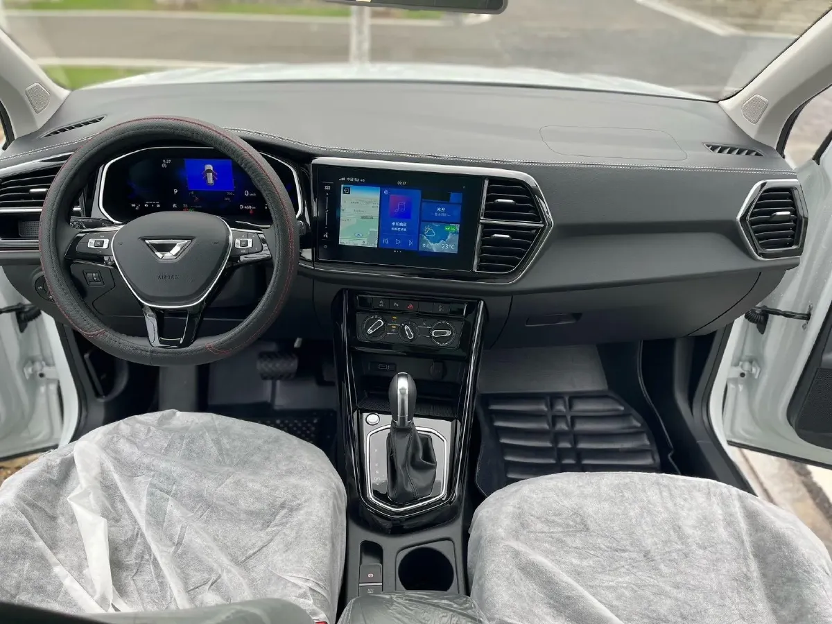 2022 Jetta VS7 1.4T 150HP L4 6AT,autocango,china used car exporter,china ev exporter,chinese used car exporter,chinese used ev exporter