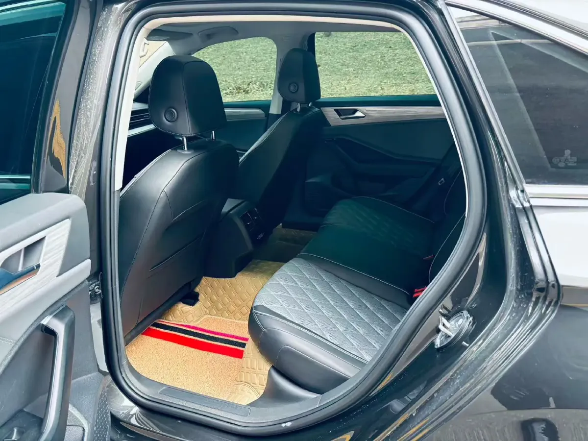 2023 Volkswagen Sagitar 1.5T 160HP L4 7DCT,autocango,china used car exporter,china ev exporter,chinese used car exporter,chinese used ev exporter