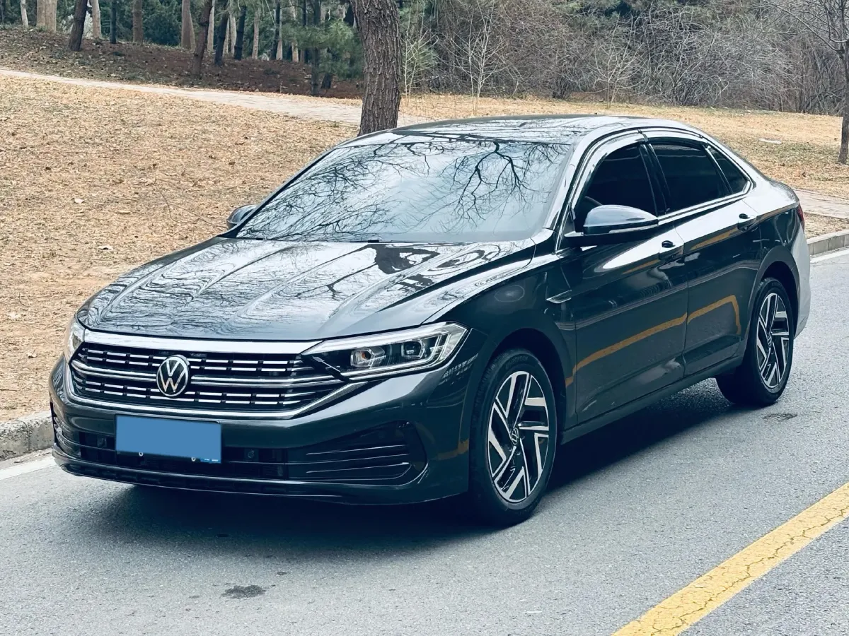 2023 Volkswagen Sagitar 1.5T 160HP L4 7DCT,autocango,china used car exporter,china ev exporter,chinese used car exporter,chinese used ev exporter