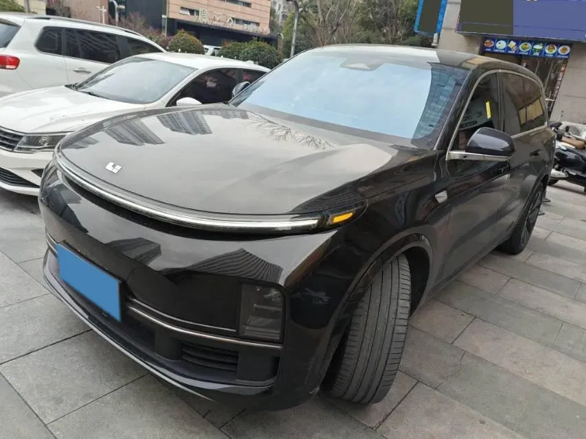 2023 Li L9 Range Extended 154HP REEV 42.6KWH,autocango,china used car exporter,china ev exporter,chinese used car exporter,chinese used ev exporter