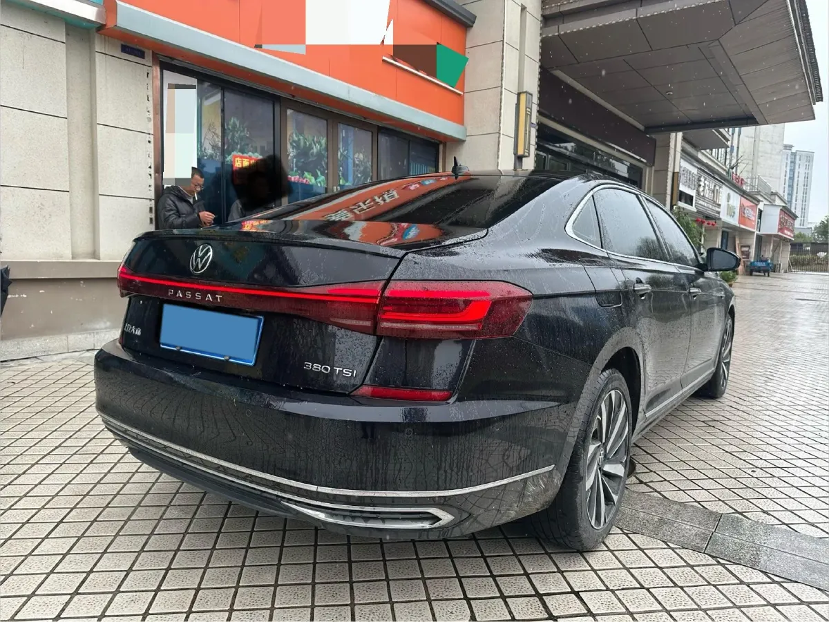 2023 Volkswagen Passat 2.0T 220HP L4 7DCT,autocango,china used car exporter,china ev exporter,chinese used car exporter,chinese used ev exporter