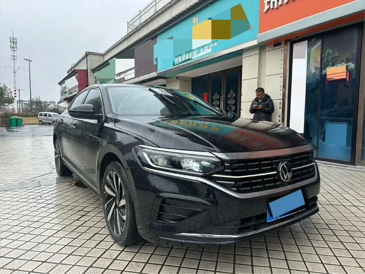 2023 Volkswagen Passat 2.0T 220HP L4 7DCT,autocango,china used car exporter,china ev exporter,chinese used car exporter,chinese used ev exporter