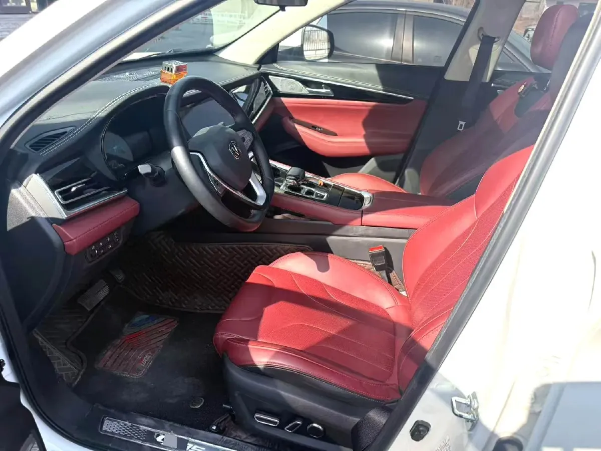 2021 ChangAn CS85 Coupe 2.0T 233HP L4 8AT,autocango,china used car exporter,china ev exporter,chinese used car exporter,chinese used ev exporter