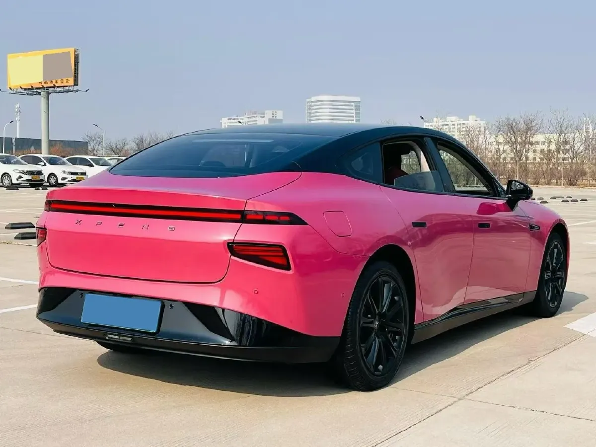 2022 Xpeng P7 BEV 83.1KWH,autocango,china used car exporter,china ev exporter,chinese used car exporter,chinese used ev exporter