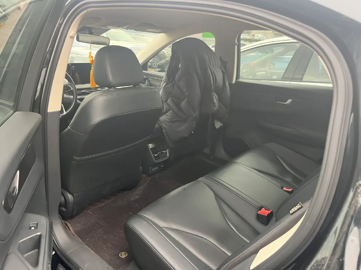 2022 HongQi E-QM5 BEV 54KWH,autocango,china used car exporter,china ev exporter,chinese used car exporter,chinese used ev exporter