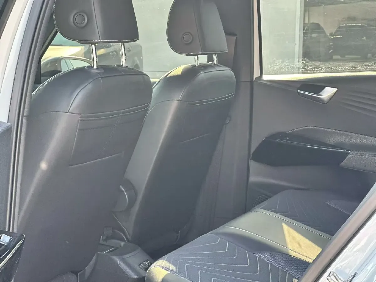 2023 Volkswagen ID.3 BEV 52.8KWH,autocango,china used car exporter,china ev exporter,chinese used car exporter,chinese used ev exporter