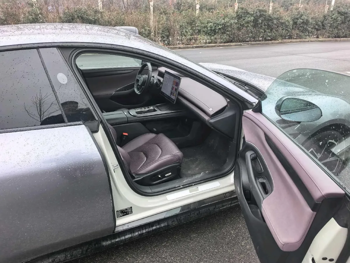 2024 MI SU7 BEV 94.3KWH,autocango,china used car exporter,china ev exporter,chinese used car exporter,chinese used ev exporter