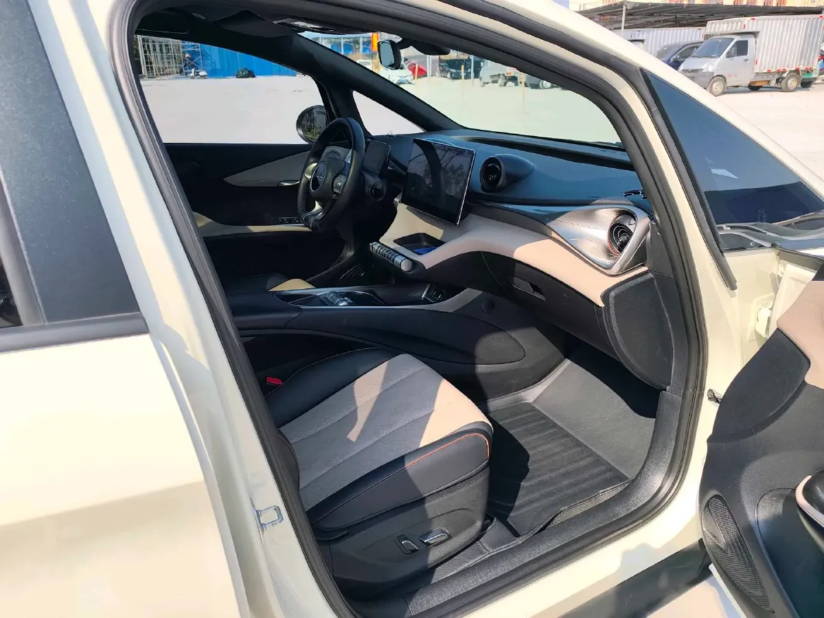 2023 BYD Dolphin BEV 44.928KWH,autocango,china used car exporter,china ev exporter,chinese used car exporter,chinese used ev exporter