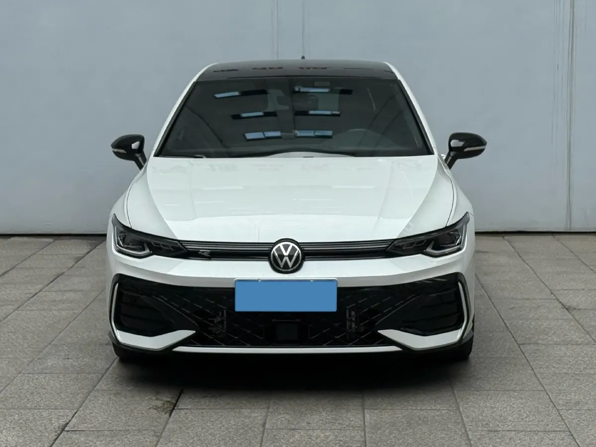 2025 Volkswagen Golf 1.5T 160HP L4 7DCT,autocango,china used car exporter,china ev exporter,chinese used car exporter,chinese used ev exporter
