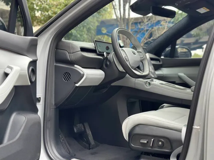 2023 NIO ES6 BEV 75KWH,autocango,china used car exporter,china ev exporter,chinese used car exporter,chinese used ev exporter