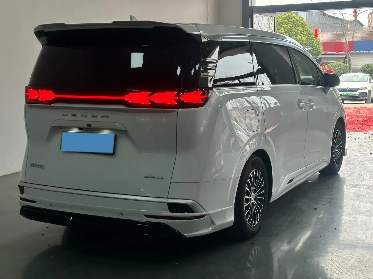 2024 Denza D9 1.5T 139HP L4 E-CVT PHEV 40KWH,autocango,china used car exporter,china ev exporter,chinese used car exporter,chinese used ev exporter