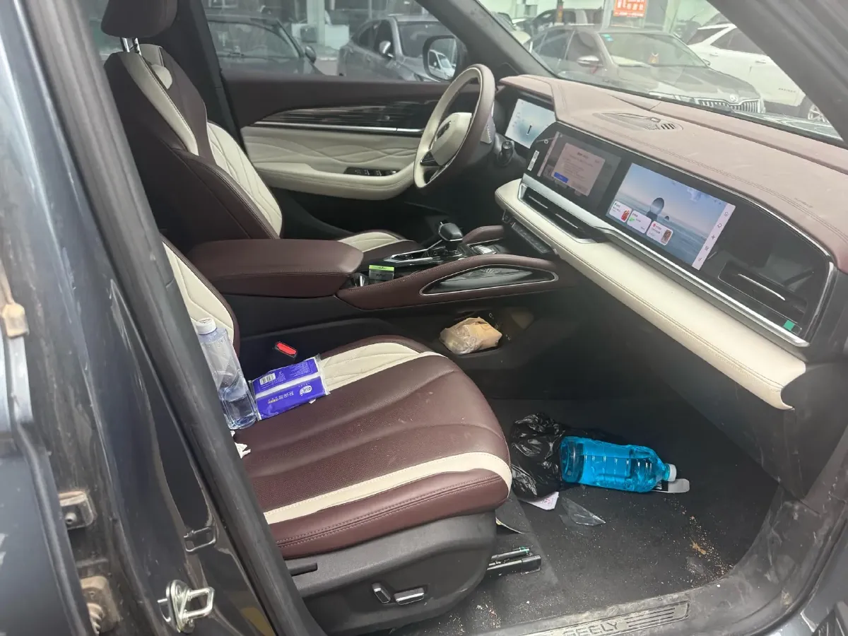 2024 Geely Monjaro 2.0T 238HP L4 8AT,autocango,china used car exporter,china ev exporter,chinese used car exporter,chinese used ev exporter