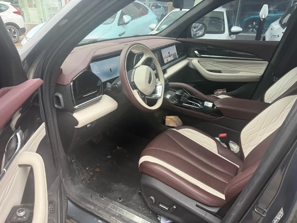 2024 Geely Monjaro 2.0T 238HP L4 8AT,autocango,china used car exporter,china ev exporter,chinese used car exporter,chinese used ev exporter