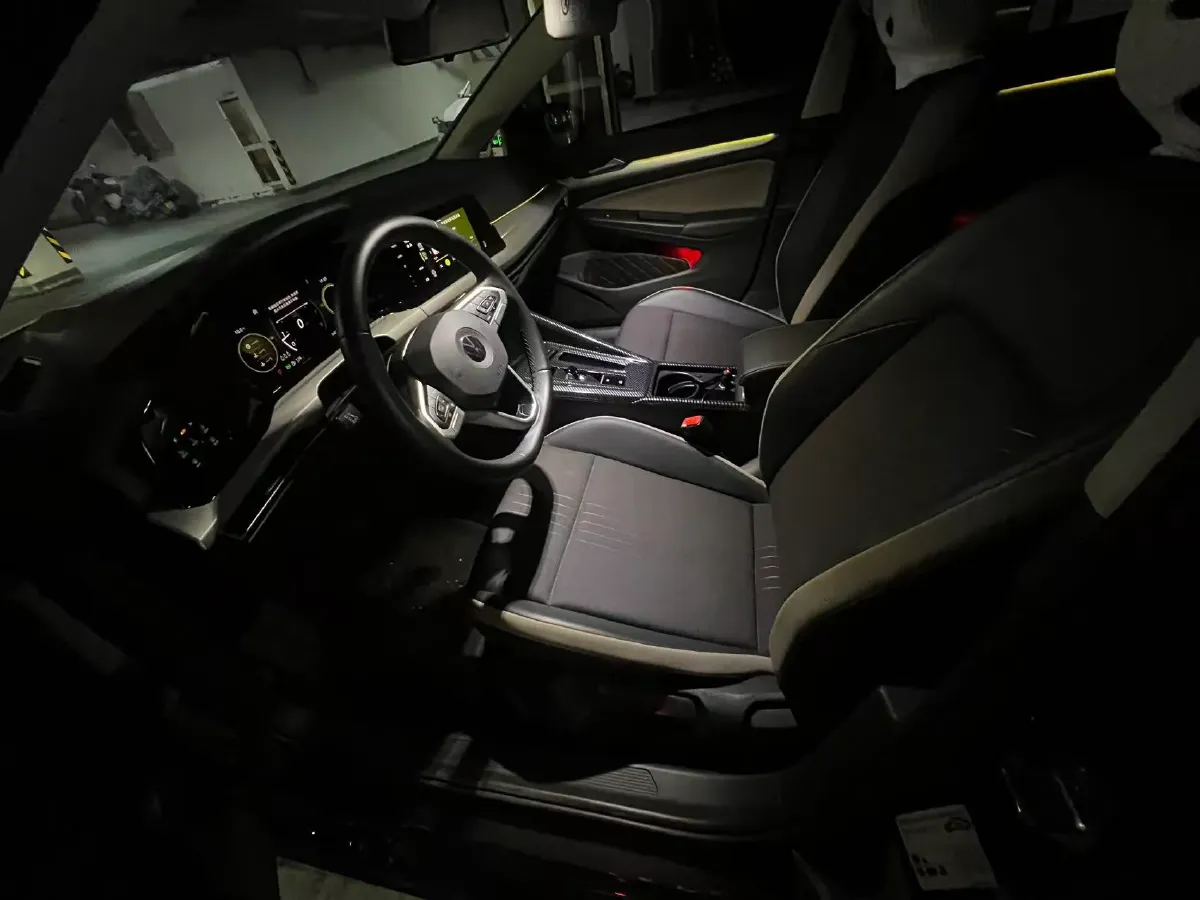 2023 Volkswagen Golf 1.4T 150HP L4 7DCT,autocango,china used car exporter,china ev exporter,chinese used car exporter,chinese used ev exporter