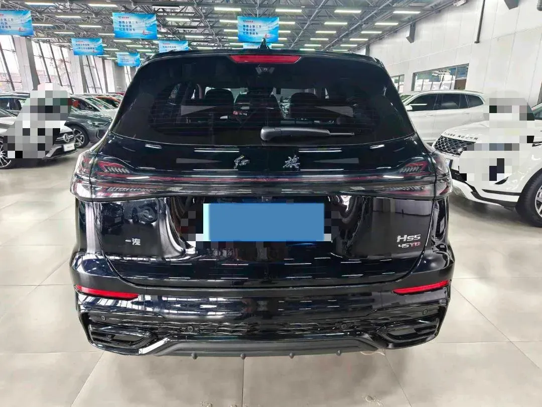 2025 HongQi HS5 2.0T 252HP L4 8AT,autocango,china used car exporter,china ev exporter,chinese used car exporter,chinese used ev exporter