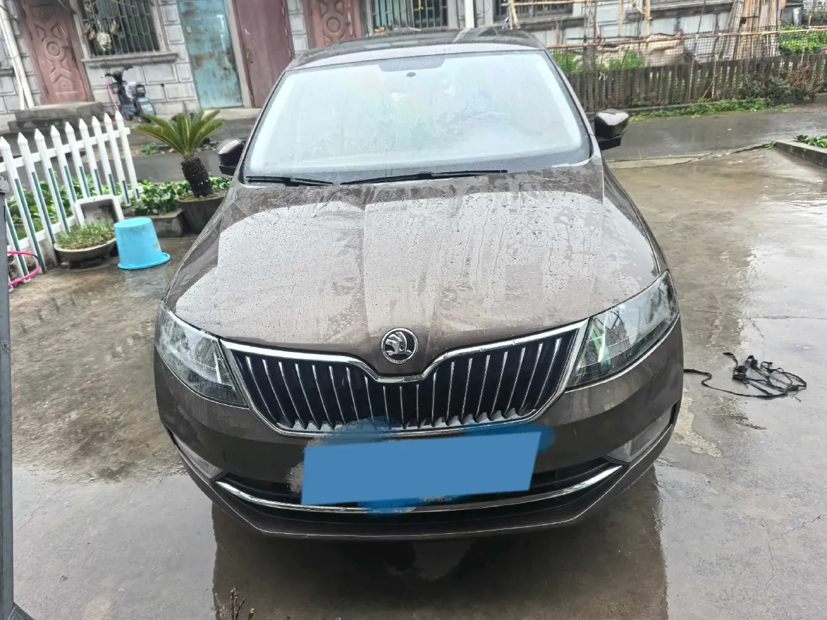 2018 Skoda Rapid 1.6L 110HP L4 6AT,autocango,china used car exporter,china ev exporter,chinese used car exporter,chinese used ev exporter