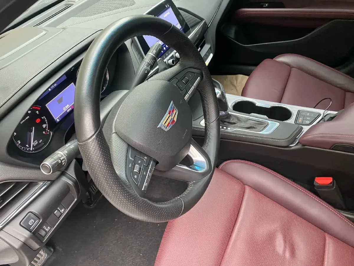 2020 Cadillac CT4 2.0T 237HP L4 8AT,autocango,china used car exporter,china ev exporter,chinese used car exporter,chinese used ev exporter