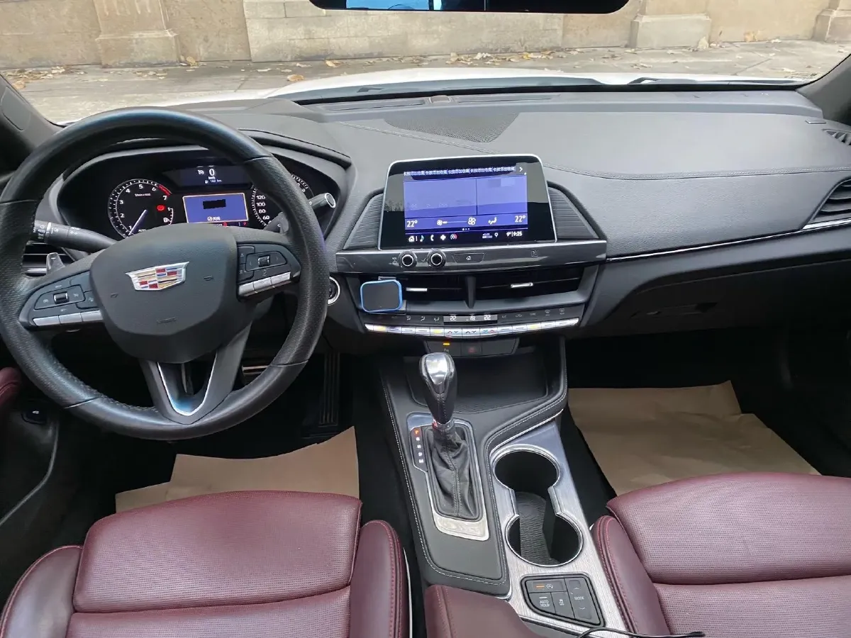 2020 Cadillac CT4 2.0T 237HP L4 8AT,autocango,china used car exporter,china ev exporter,chinese used car exporter,chinese used ev exporter