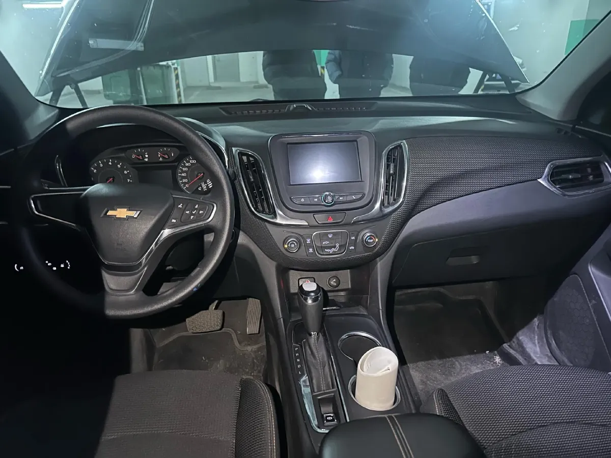 2018 Chevrolet Equinox 1.5T 180HP L4 6AT,autocango,china used car exporter,china ev exporter,chinese used car exporter,chinese used ev exporter