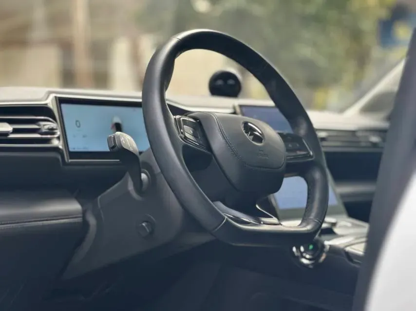 2020 NIO ES6 BEV 70KWH,autocango,china used car exporter,china ev exporter,chinese used car exporter,chinese used ev exporter